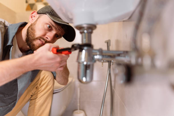 Best Commercial Plumbing Services  in Golden Glades, FL