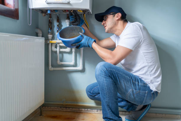 Best Local Plumber Services  in Golden Glades, FL